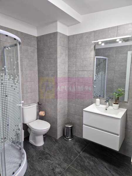 Vila cu curte individuala, zona centrala Popesti-Leordeni