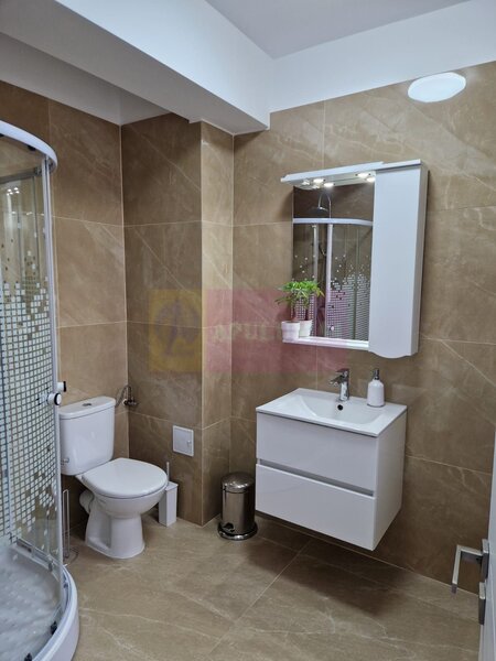 Vila cu curte individuala, zona centrala Popesti-Leordeni